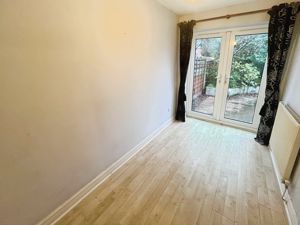 Dining Room - click for photo gallery